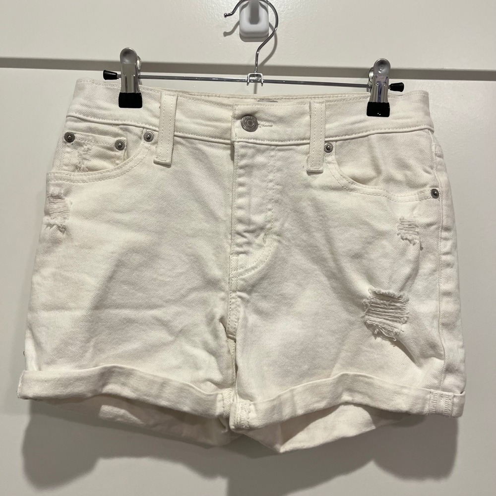 Levis White Distressed Mid Length Denim Shorts Womens Size 26 High Rise Cuffed